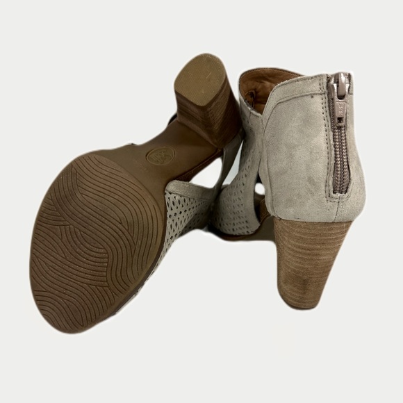 Söfft Open Toed Heeled Sandals, Size 6 1/2 - Picture 5 of 5